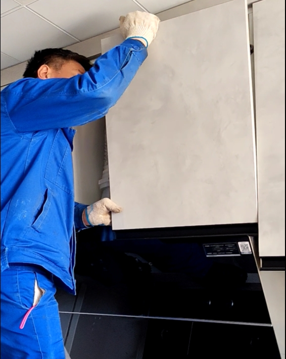 客戶說當(dāng)初追媳婦就是靠著一手好廚藝才娶到家的，所以廚房是兩個(gè)人溫存的地方